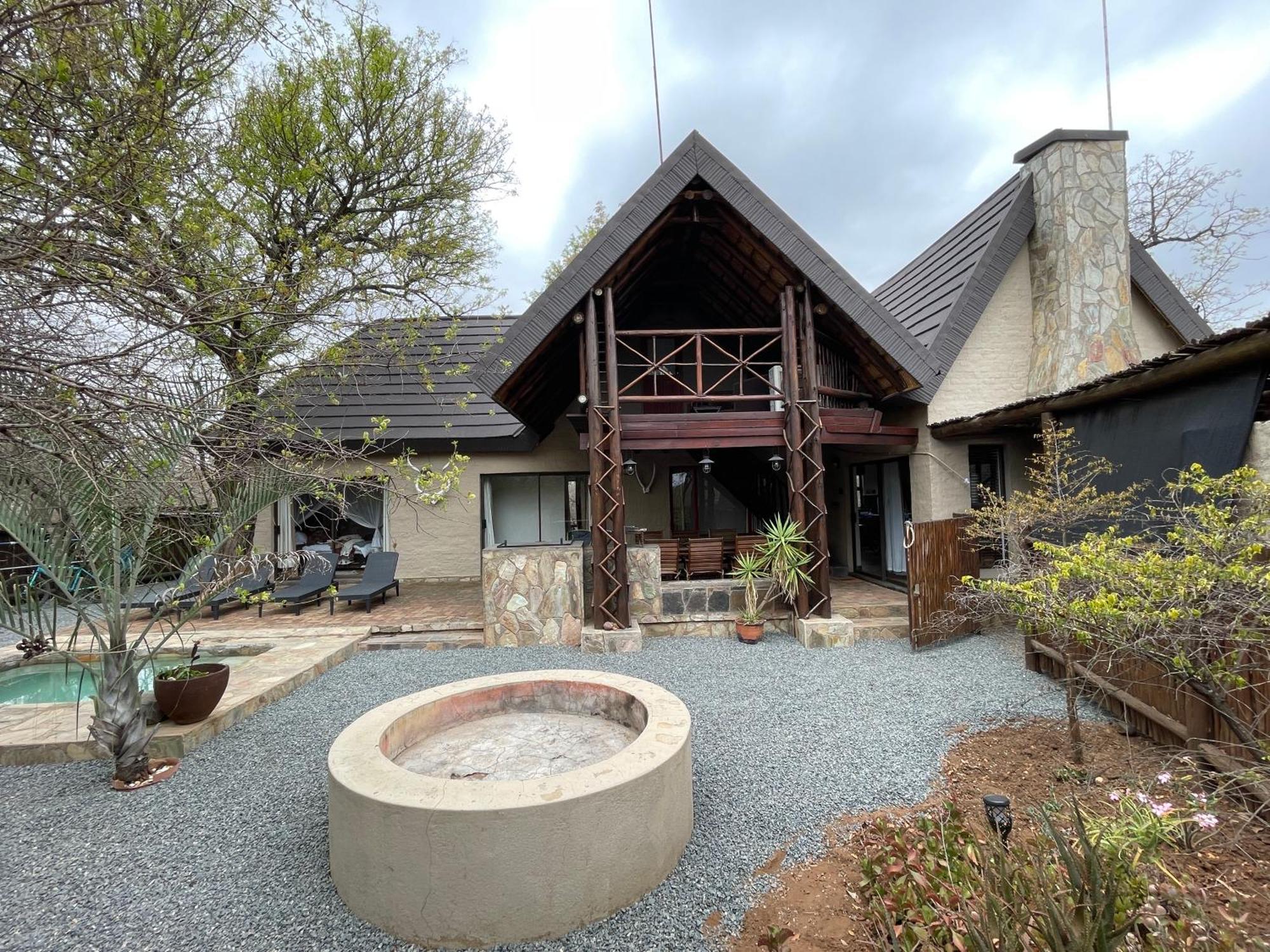 The Cheetah Rest Villa Hoedspruit Exterior photo